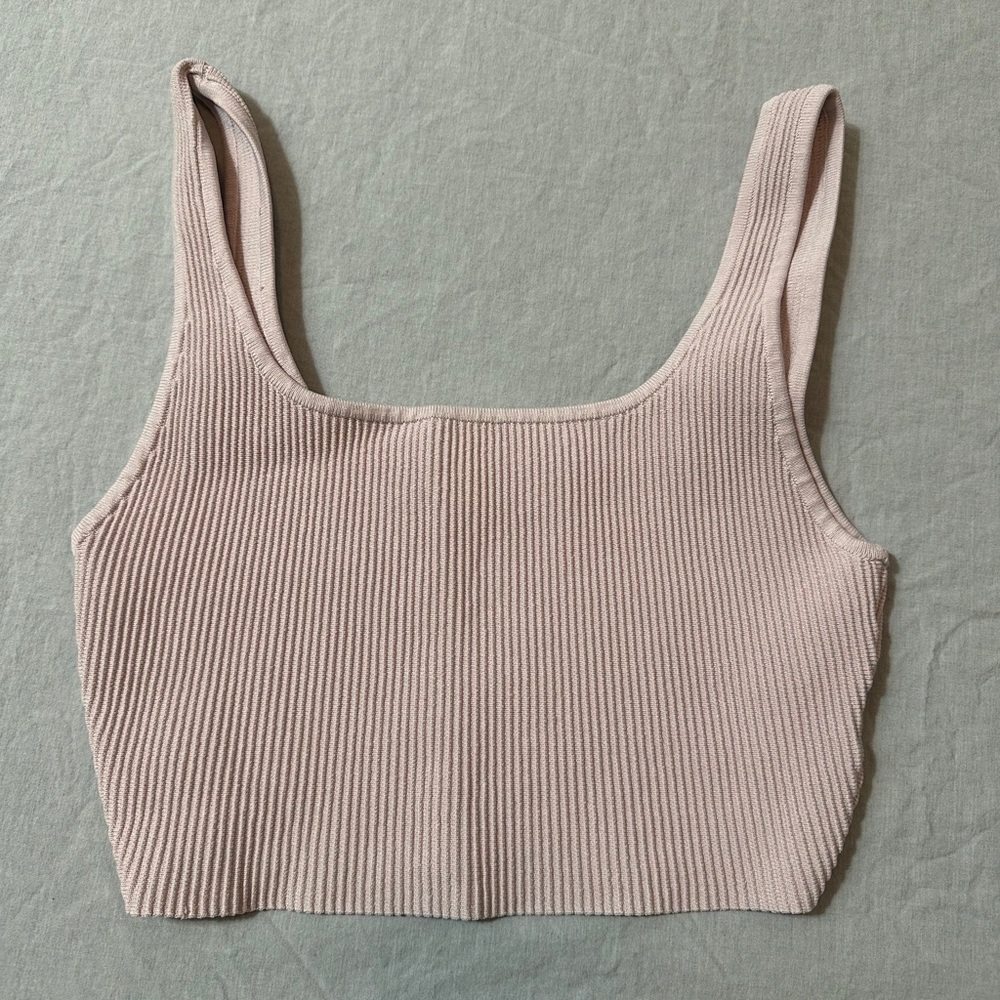 Aritzia Sculpt Knit Cropped Tank